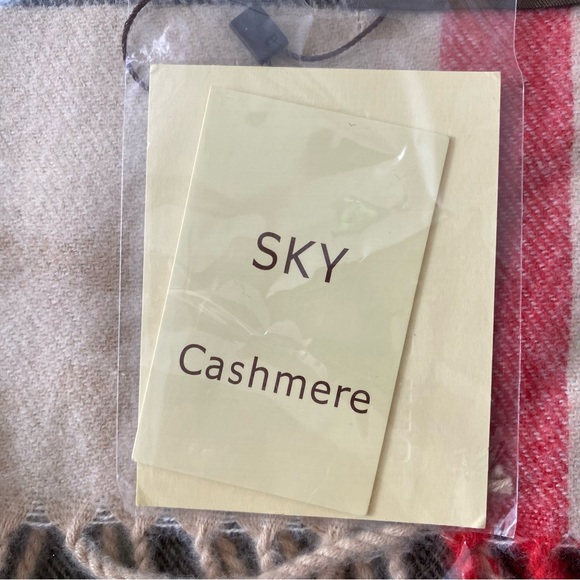 NWT Sky Cashmere Virgin Wool Scarf - Picture 8 of 11
